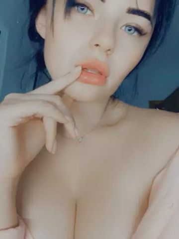Полина